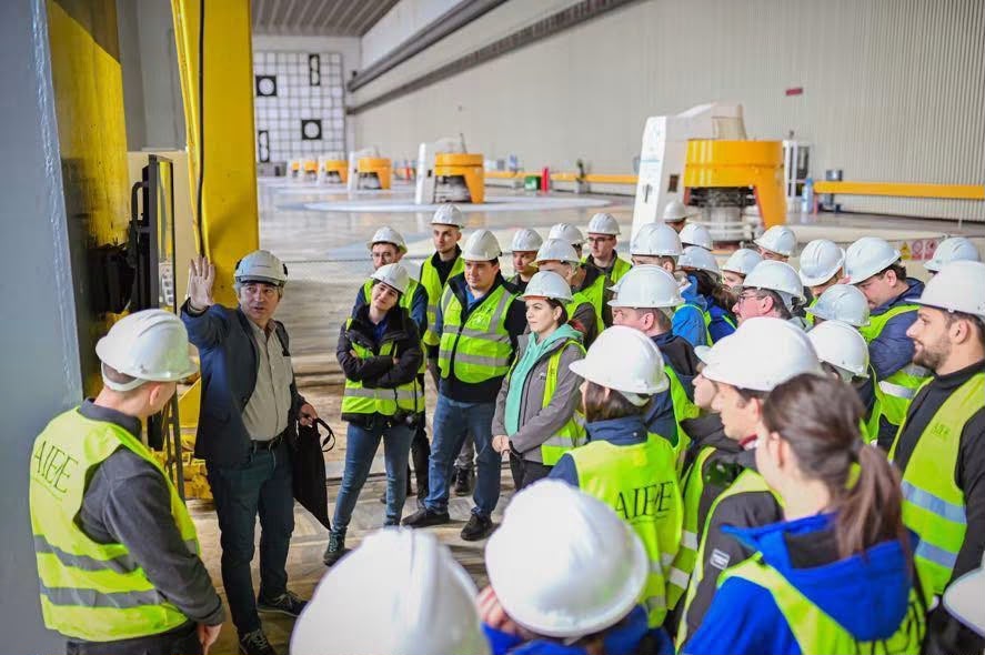 Gala AIEE 2026 marchează Ziua Energeticianului: profesioniștii din energie, premiați pentru contribuția la dezvoltarea sistemului energetic românesc 3 Vizita tehnica